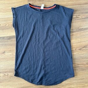 Mountain Hardwear Shirt Womens Large Navy Blue Split Back Hem Top Activewear Gym
